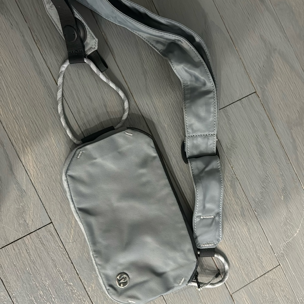 Lululemon belt bag